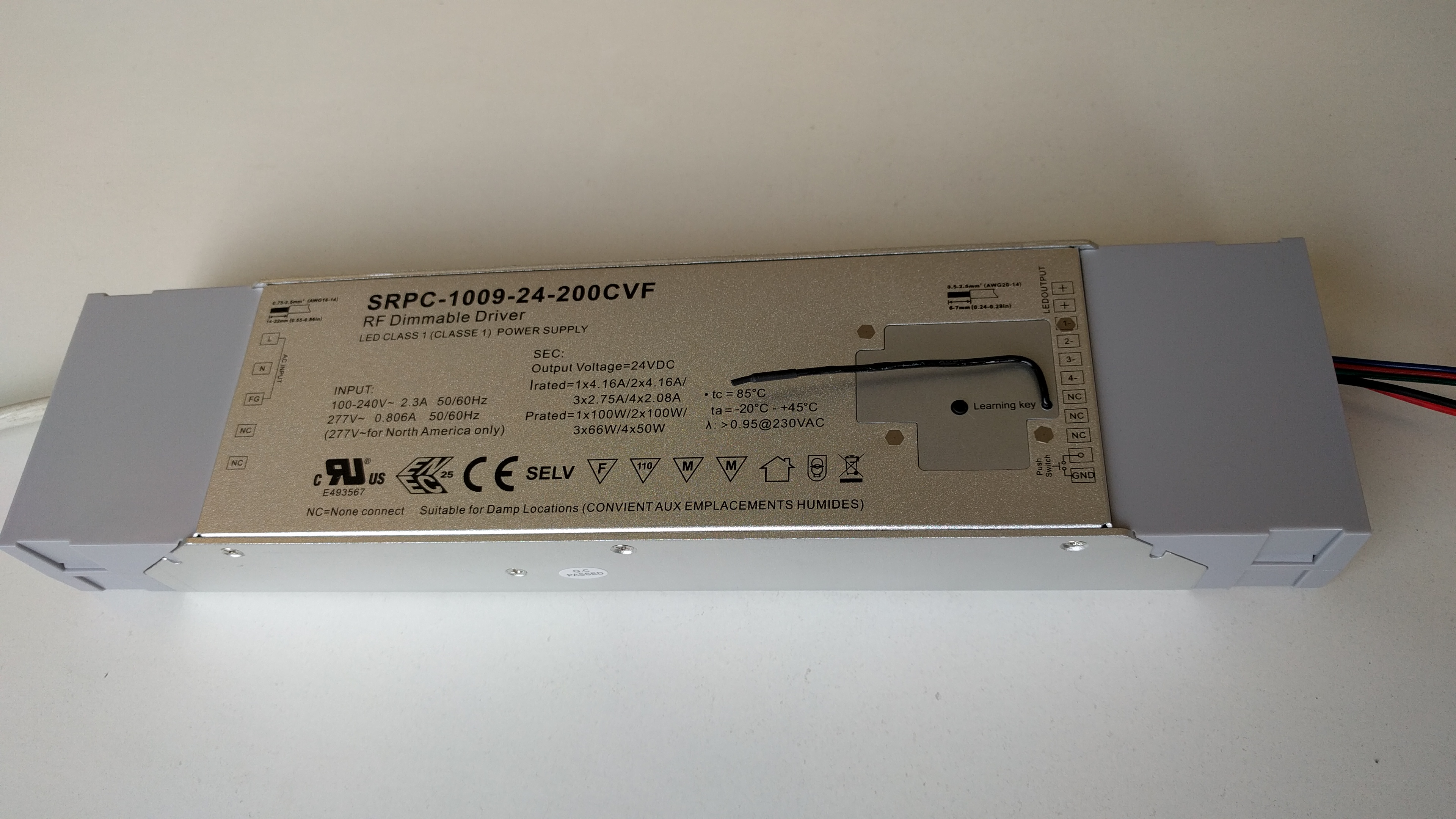 Funk Empfänger und LED Konverter 24VDC/200W, 1-4 Kanal